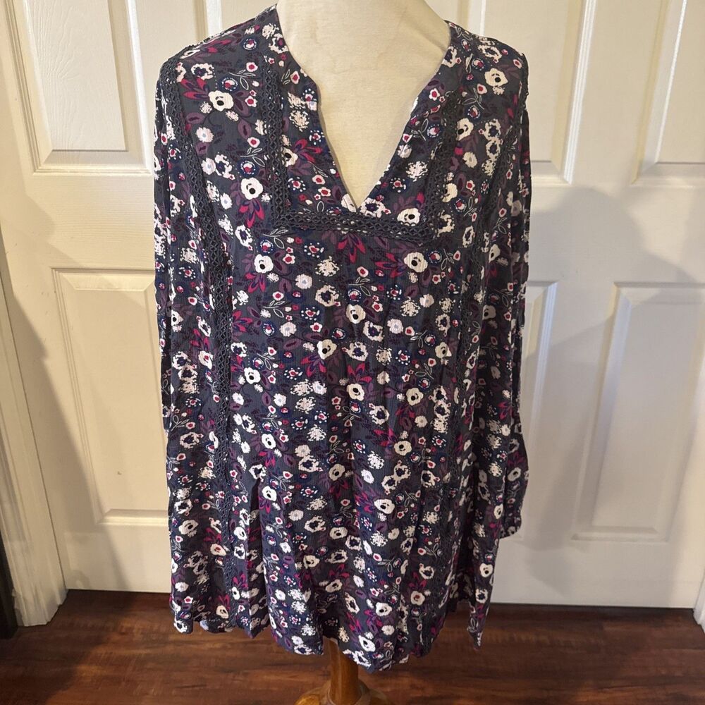 Lane Bryant Womens Tunic Top 26/28 4X Gauzy Floral Lace Flowy Relaxed Boho Blue